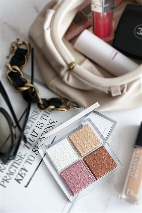 Dior Universal (001) Backstage Glow Face Palette Review.